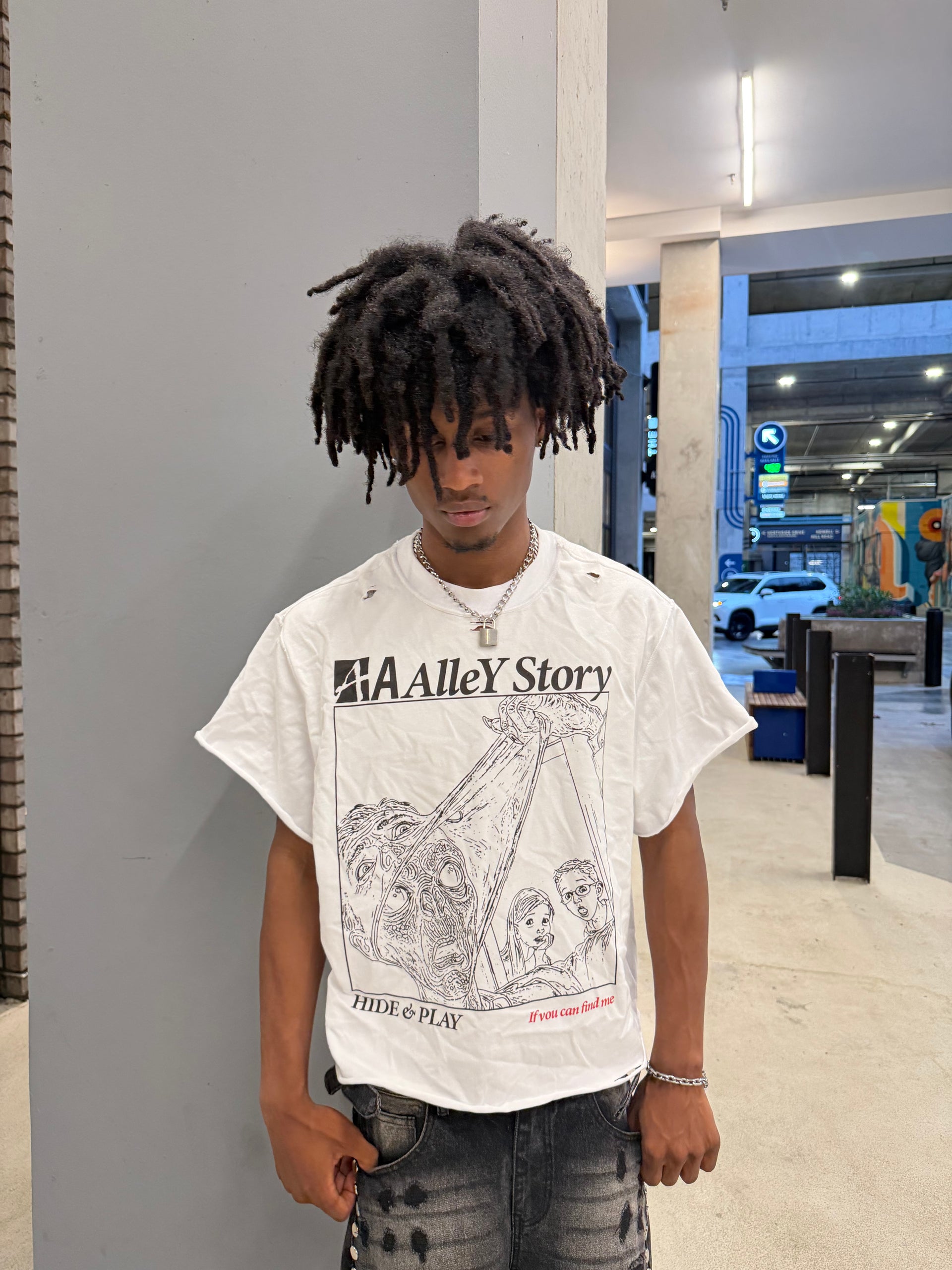 Alley Story Tee